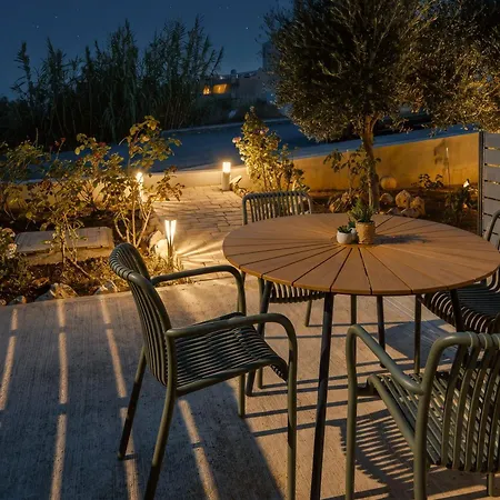 Turnaki 5 Minutes Walk To
