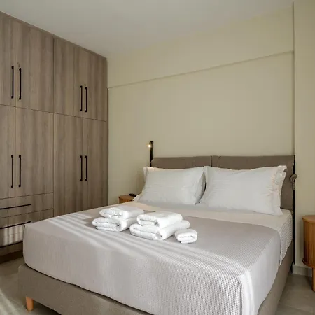 Turnaki 5 Minutes Walk To *